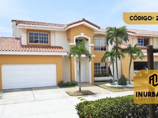 Foto 1 de casa condominio en arriendo/venta en la castellana. Cod A21489