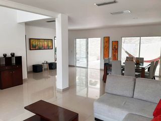 Foto 4 de casa condominio en arriendo/venta en la castellana. Cod A21489