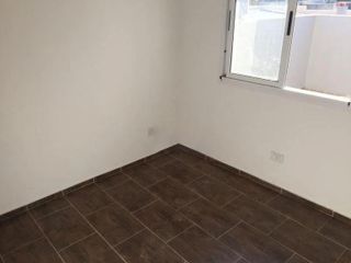 Departamento en venta - 2 dormitorios 1 baño - 80mts2  - La Plata