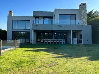 Foto 29 de Casa en venta en barrio El Golf, Nordelta