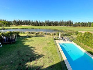 Foto 2 de Casa en venta en barrio El Golf, Nordelta