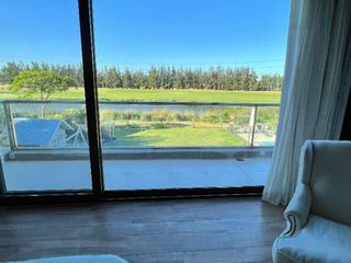 Foto 15 de Casa en venta en barrio El Golf, Nordelta