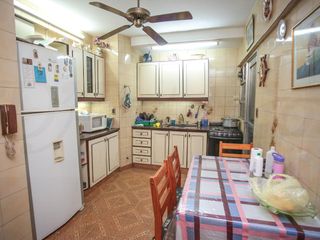Foto 8 de Departamento en Venta de 4 ambientes en Caballito