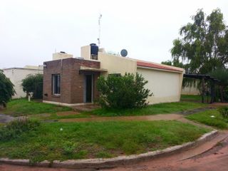 Foto 4 de Venta de Casa en Los Lapachos (La Punta)