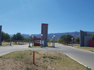 Foto 9 de Venta de Casa en Los Lapachos (La Punta)