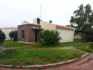 Foto 2 de Venta de Casa en Los Lapachos (La Punta)