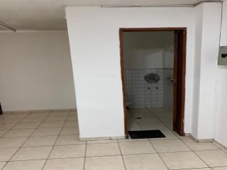 La Concepción, Local comercial en renta, 44 m2, 2 ambientes, 1 baño