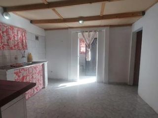 Casa en venta - 2 Dormitorios 1 Baño - 600Mts2 - Melchor Romero, La Plata