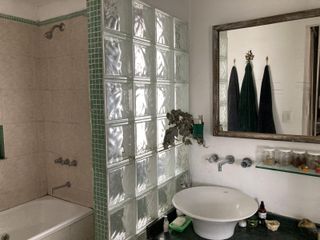 Foto 24 de Muy comoda, exc ubicac !