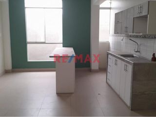 Foto 12 de Venta Casa Comercial 3 Pisos Alto Trujillo Barrio 3