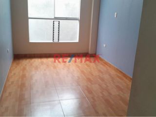 Foto 8 de Venta Casa Comercial 3 Pisos Alto Trujillo Barrio 3
