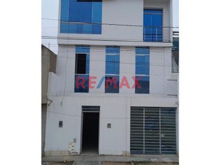 Foto 1 de Venta Casa Comercial 3 Pisos Alto Trujillo Barrio 3