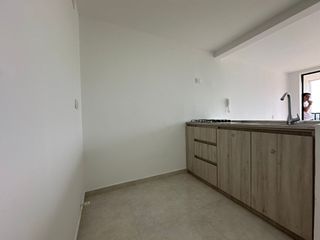 Foto 3 de apartamento en venta en urbanización la flora. Cod V4919