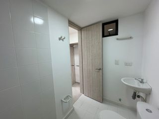 Foto 8 de apartamento en venta en urbanización la flora. Cod V4919