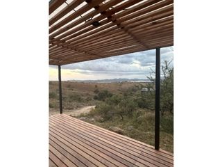 EN VENTA LOFT EN LA CUNKA A ESTRENAR - POTRERO DE GARAY - VIV0292