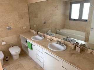Espect Piso Premium igual A Estrenar 200 mts  c/Amen Premium   Vigil 24 h co/sin muebles
