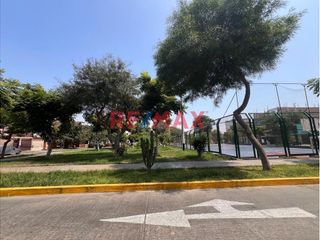 Foto 16 de Esta casa de dos pisos más azotea en Venta ofrece una oportunidad excepcional tanto para vivienda como para inversión con una ubicación privilegiada.
