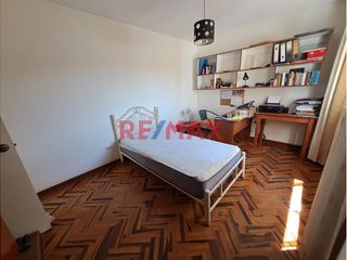 Foto 10 de 🏡✨ ¡OPORTUNIDAD ÚNICA EN CHICLAYO-PIMENTEL! ✨🏡

¡Descubre tu nuevo hogar en una de las zonas más encantadoras de Chiclayo! Presentamos una amplia y