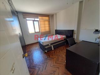 Foto 11 de 🏡✨ ¡OPORTUNIDAD ÚNICA EN CHICLAYO-PIMENTEL! ✨🏡

¡Descubre tu nuevo hogar en una de las zonas más encantadoras de Chiclayo! Presentamos una amplia y