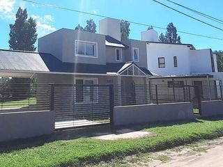 Foto 1 de VENTA DE CASA EN Juana Koslay
