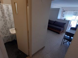 Foto 18 de Departamento · 1  Ambiente · balcón · 200 mts. de Plaza Colón