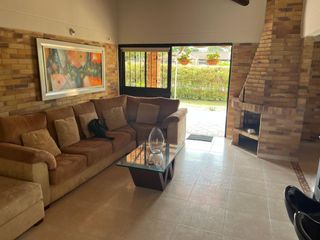 Foto 12 de Venta de Casa Campestre vía a la Mesa de Los Santos - C.R. Altamira. Cod V7367