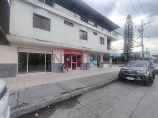 Alquilo local comercial Garzota frente al Garzocentro RoxM