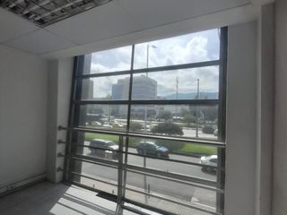 Foto 17 de edificio en arriendo en santa barbara occidental. Cod A6376904
