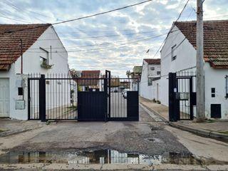 Venta de duplex de 1 dormitorio con cochera