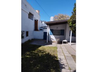Foto 4 de ALQUILER DE CASA CÉNTRICA EN MONTE HERMOSO - COCHERA