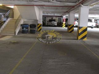Departamento de venta en Av. 12 de Octubre – código:11503