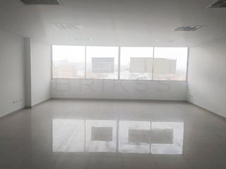 Foto 3 de oficina en venta en puente largo. Cod V4157