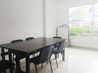 Foto 5 de oficina en venta en puente largo. Cod V4157