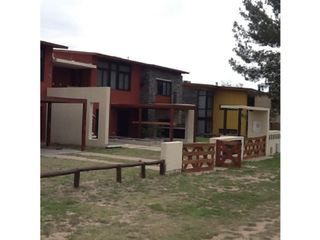 VENTA DE DEPARTAMENTO EN PUNTO CLARO - DEP0002