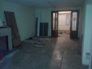 Foto 4 de Venta  casa 4 amb a refaccionar  Villa Devoto