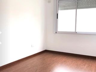 Foto 5 de VENTA HERMOSO PH SIN EXPENSAS ! DE 3 AMBIENTES AL FRENTE  CON GRAN TERRAZA PROPIA