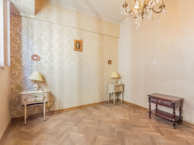 VENTA DEPARTAMENTO RECOLETA 6 AMB COCHERA