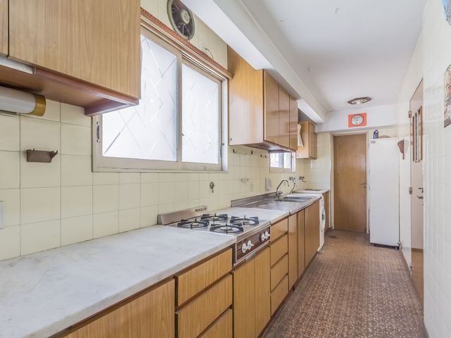 VENTA DEPARTAMENTO RECOLETA 6 AMB COCHERA