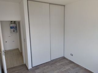 Foto 2 de Departamento en venta en Ramos Mejia Sur
