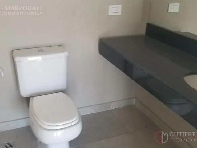 Edificio Meridiano Excelente Oficina En Alquiler! A Estrenar   - $ 130.000 -
