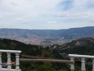 FINCA en VENTA en Medellín Belén Aguas Frias