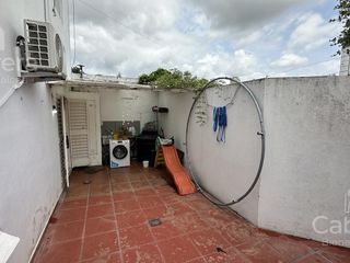 Duplex en venta de dos dormitorios en La Plata