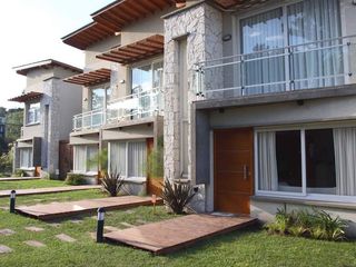 A1 - Duplex En Venta - Valeria Del Mar. -  Complejo Valeria Soho -  Rosales 200 .-