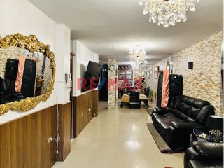 Foto 14 de 🏢✨ ¡Tu nuevo negocio te espera! ✨🏢

¿Buscas comodidad, seguridad y estilo en un solo lugar? Esta increíble casa en la V etapa de San Andrés está dis