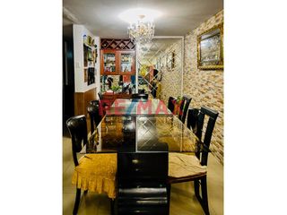 Foto 6 de 🏢✨ ¡Tu nuevo negocio te espera! ✨🏢

¿Buscas comodidad, seguridad y estilo en un solo lugar? Esta increíble casa en la V etapa de San Andrés está dis