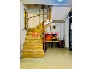 Foto 21 de 🏢✨ ¡Tu nuevo negocio te espera! ✨🏢

¿Buscas comodidad, seguridad y estilo en un solo lugar? Esta increíble casa en la V etapa de San Andrés está dis