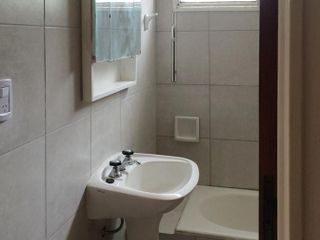 Departamento en venta - 3 dormitorios 2 baños - 85mts2 - Tolosa, La Plata