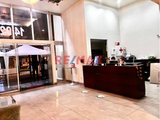 Foto 13 de Moderno departamento en alquiler de 92 m2 esta ubicado en el piso 4 con ascensor.

Departamento esta ubicado en Av. Arequipa 1480 en Lince a media c