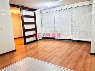 Foto 1 de Moderno departamento en alquiler de 92 m2 esta ubicado en el piso 4 con ascensor.

Departamento esta ubicado en Av. Arequipa 1480 en Lince a media c