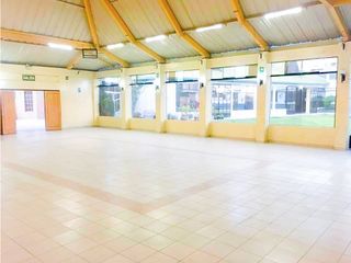 Foto 4 de VENTA LOCAL DE EVENTOS EN AV. ALFONSO UGARTE - CERCADO